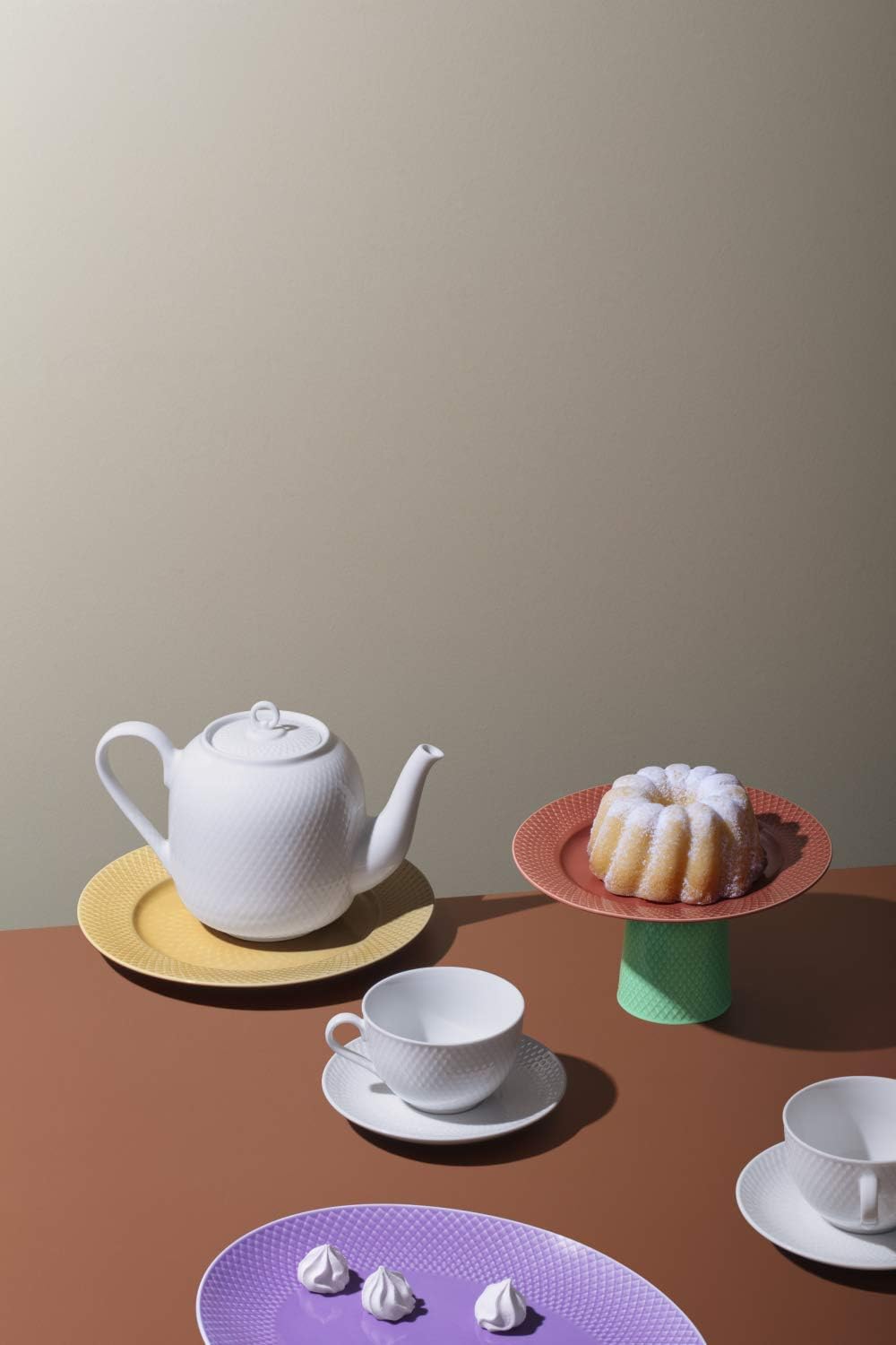 Lyngby Porcelæn Teekanne 1,9 l Rhombe klassisches Design Zeitlos, Weiss
