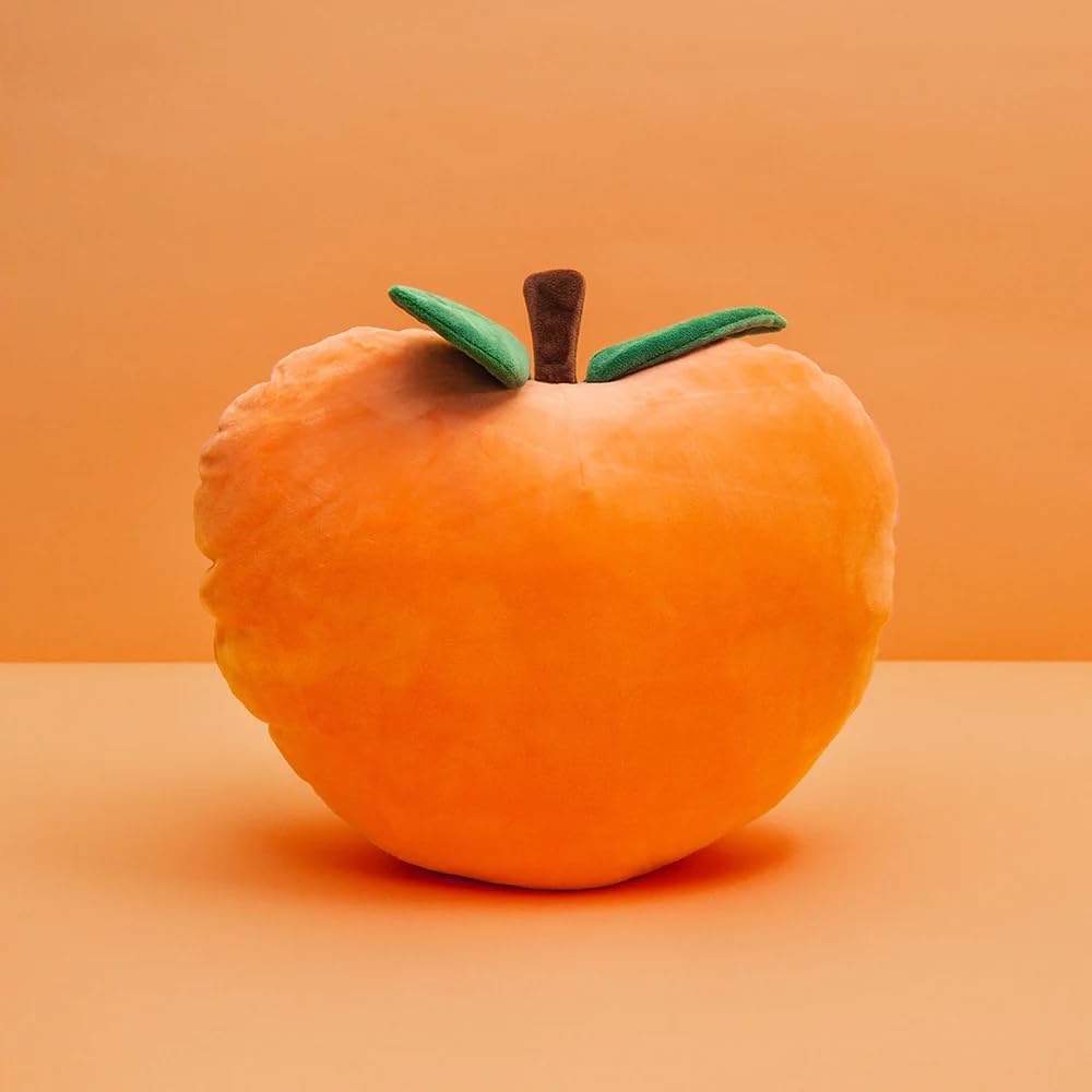 balvi Kissen Fluffy Peach Farbe Orange Kissen in Form eines Pfirsichs Polyester