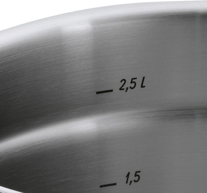 WMF Gourmet Plus Stielkasserolle 20cm, Metalldeckel mit Dampföffnung, Kochtopf klein 2,5l, Induktion