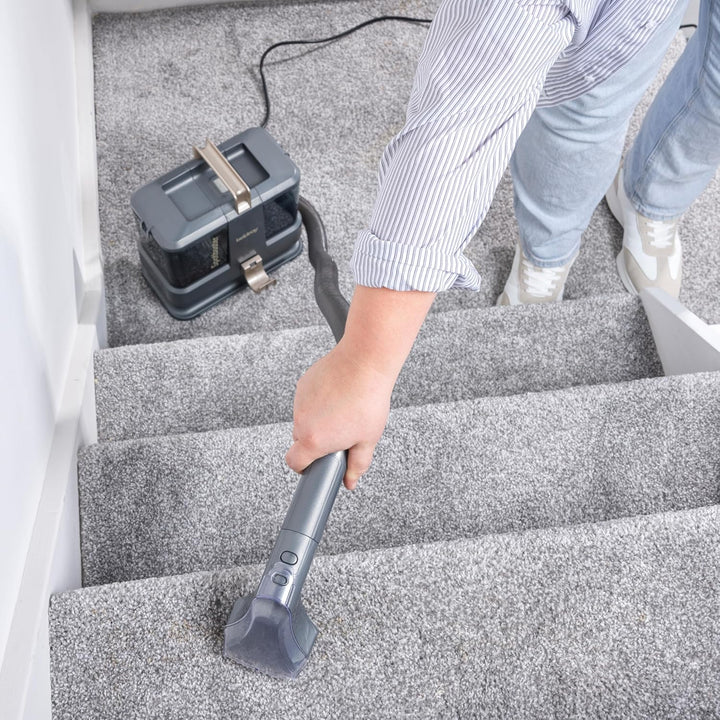 Beldray Kompakt-Spotbuster – Fleckenreiniger, Sprühen, Schrubben & Saugen, Entfernt Verschüttetes, F