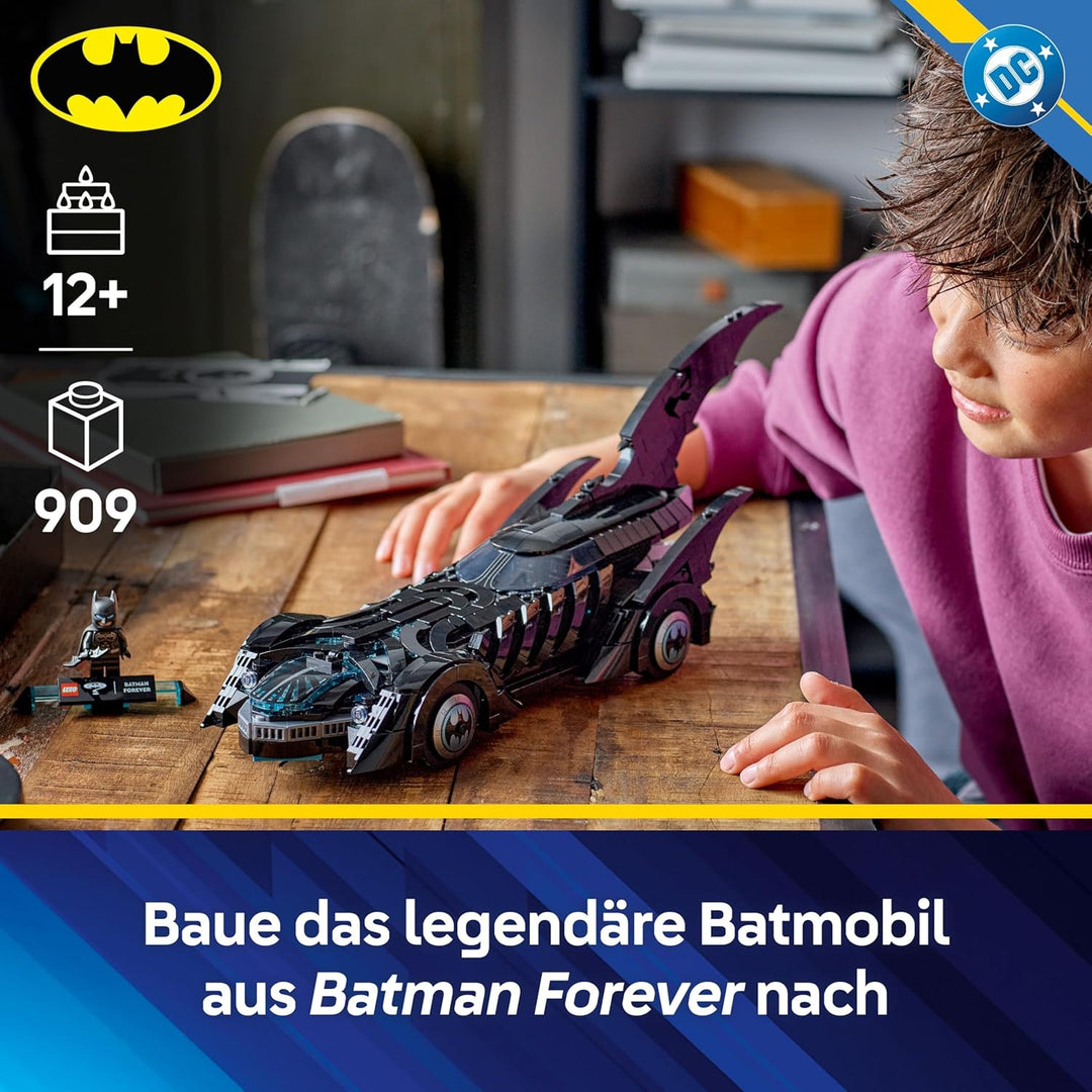 LEGO DC Batman Forever Batmobil – Superhelden Fahrzeug mit Minifigur – mit aufklappbarem Cockpit und