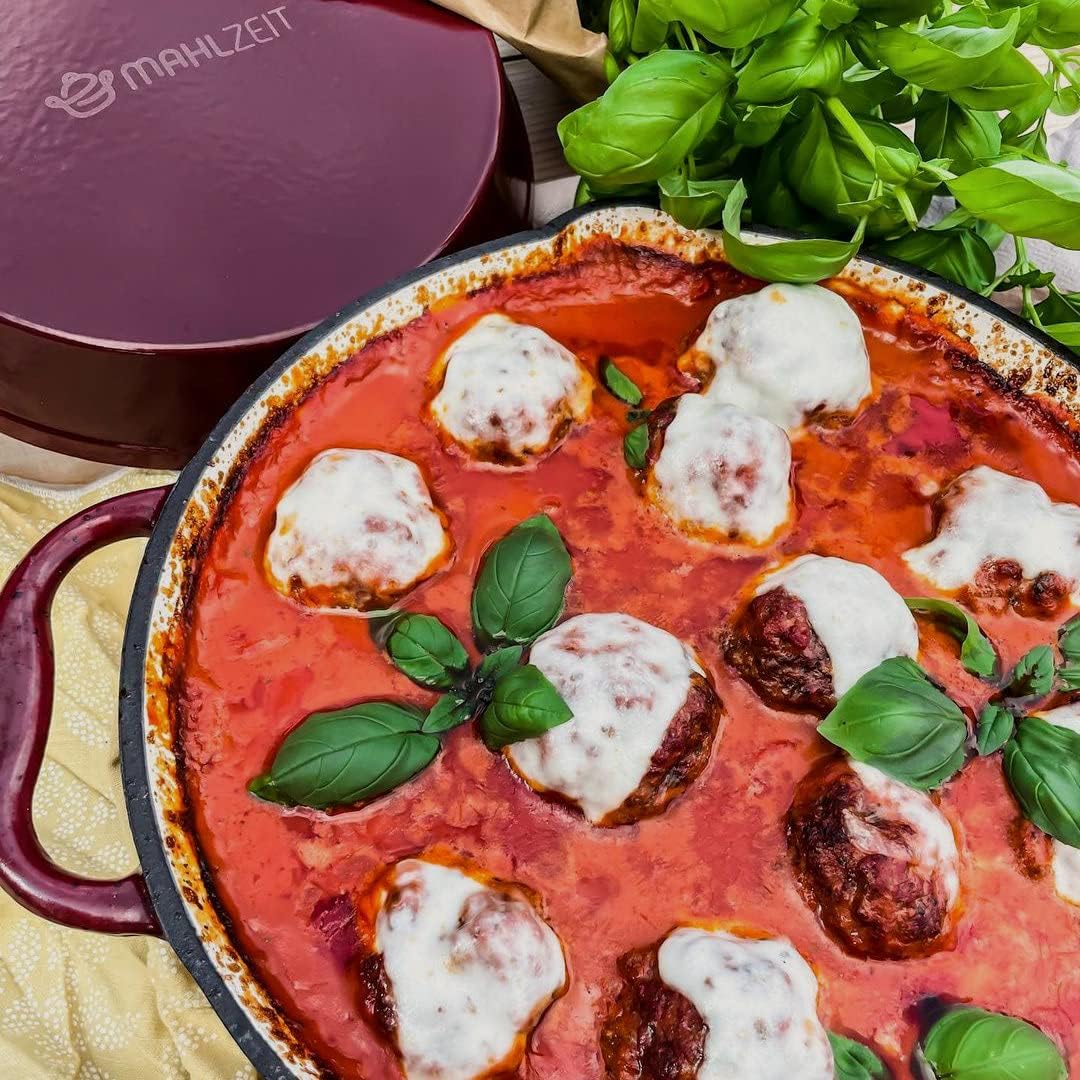 Mahlzeit Gusseisenpfanne Emailliert | Ø 29 cm | Dark Cherry | Gusseisenbratpfanne mit zwei Griffen u