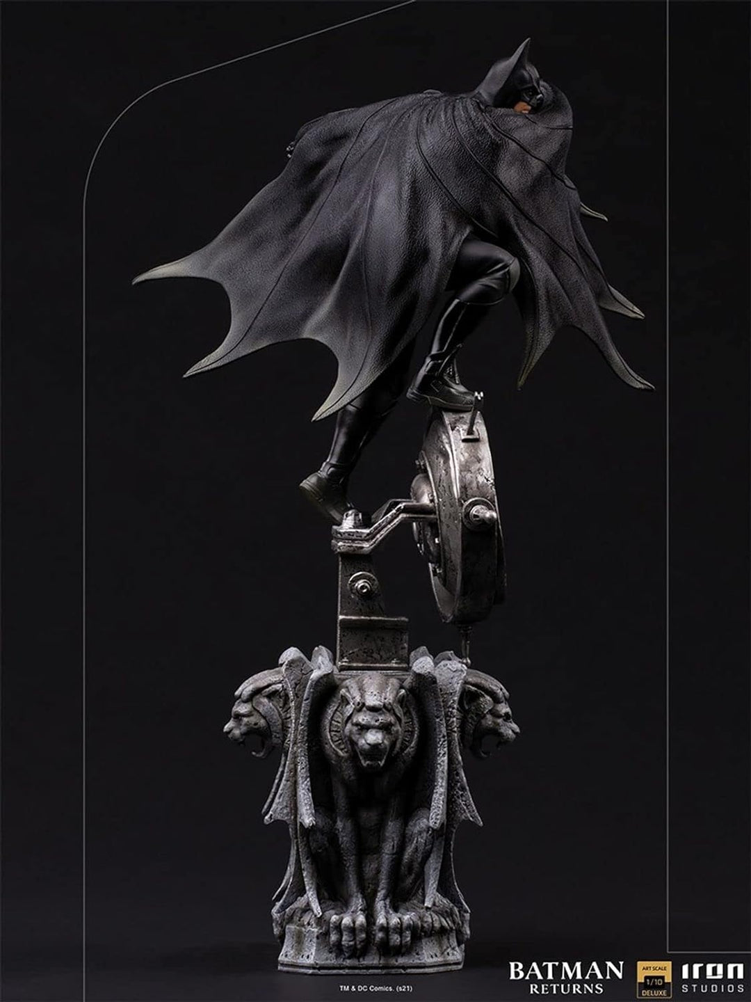 Iron Studios Deluxe: Batman Returns - Batman Art Scale Statue (1/10) (DCCBAT43921-10)
