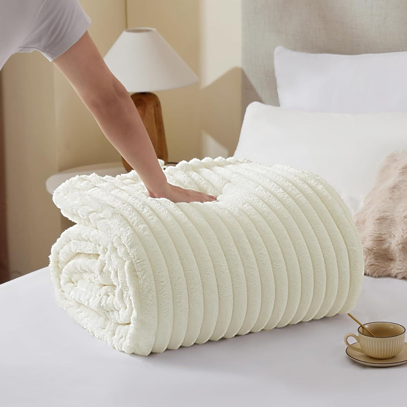 WAVVE Decke Sherpa Kuscheldecke Flauschig Creme - Extra Warme Dicke Weiche Grobe Kordecke Sofaüberwu