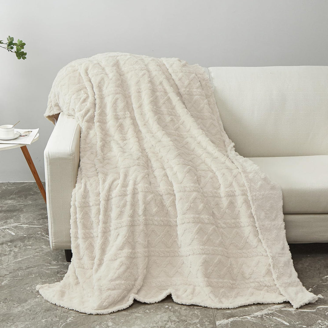 WONGS BEDDING Kuscheldecke 150x200 Wohndecke Lammdecke Flauschige Weiche Sofadecke Fleecedecke Couch