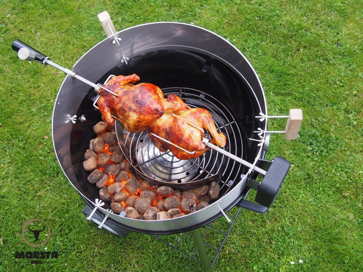 MOESTA-BBQ 10107 Rotisserie-Set für Smokin' PizzaRing - Elektrischer Spiessdreher für Kugelgrill 67