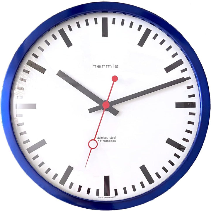 Hermle Bahnhofsuhr 30471-Q72100 Quarz, Blau, Ø 30cm x 5cm Ø 30cm x 5cm Blau, Ø 30cm x 5cm Blau