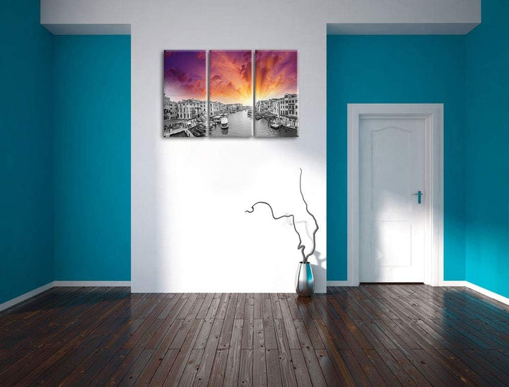 altmodische Wasserstrasse in Venedig schwarz/weiss 3-Teiler Leinwandbild 120x80 Bild auf Leinwand, X