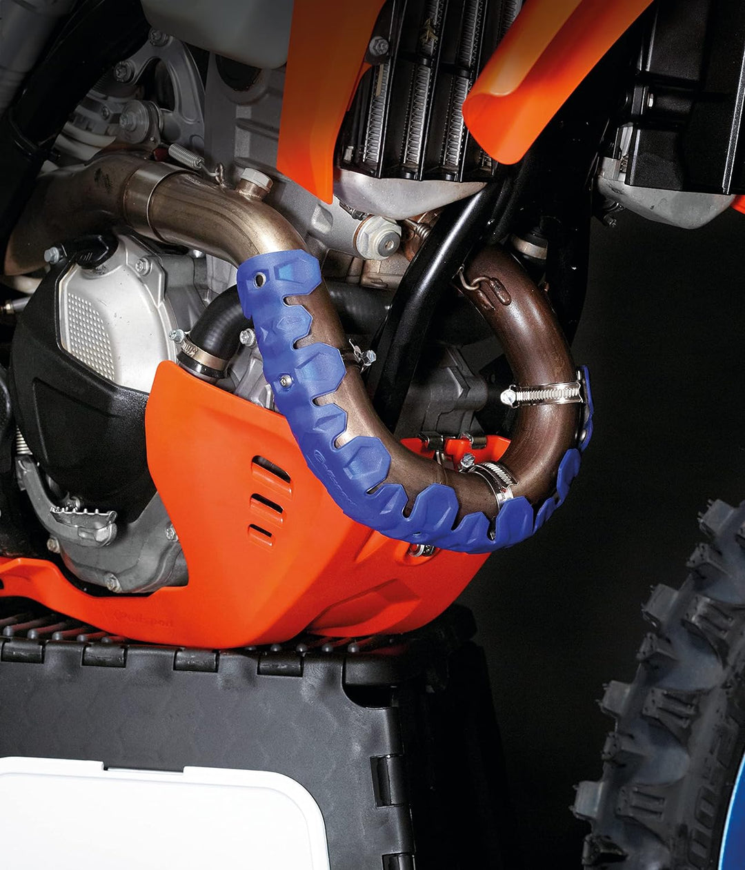 POLISPORT 8483800006 - ARMADILLO HEAD 40 cm universeller Auspuffschutz für 4-Takt-Motorräder kombini