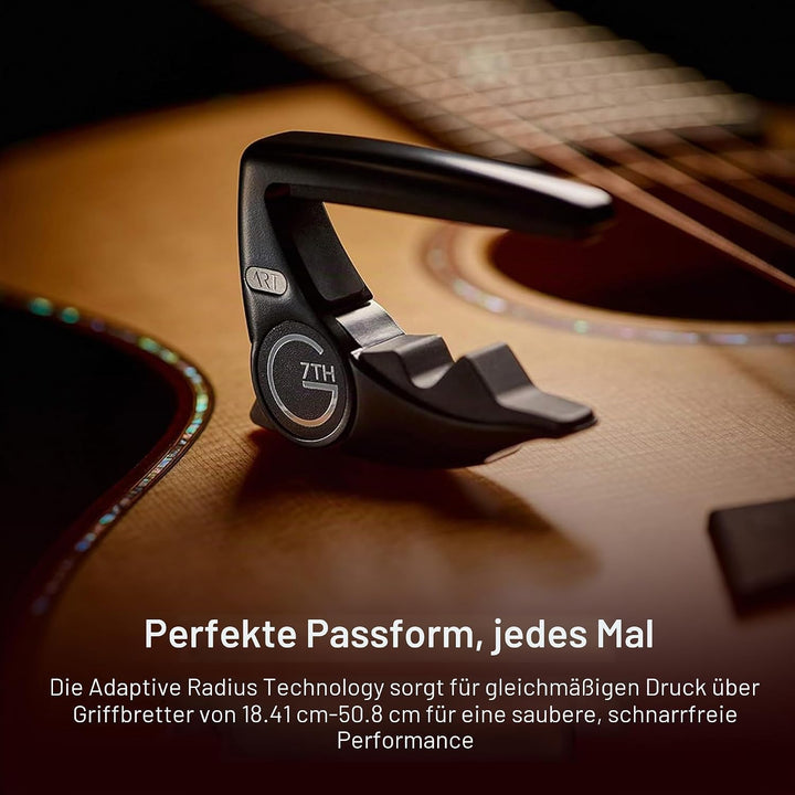 G7th 6635813 Performance 3 Capo mit ART (Steel String Satin Black), 63 g/2,2 Unzen. Unauffällig und