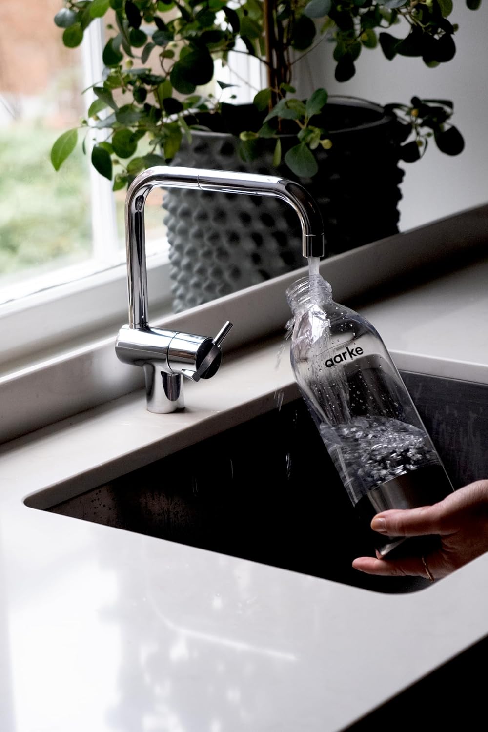 aarke PET-Flasche für Wassersprudler Carbonator 3, BPA-frei mit Details in Edelstahl, 800ml 800 ml 8