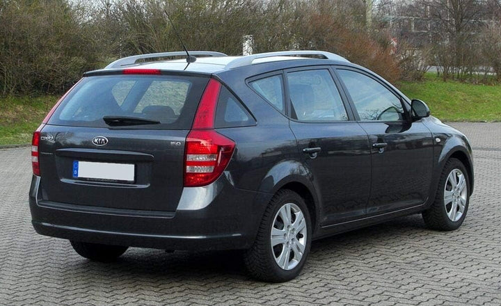 SCOUTT Kofferraumwanne passend für Kia Ceed SW Kombi 2007-2011, 3D TPE Allwetter mit hohem Rand Geri