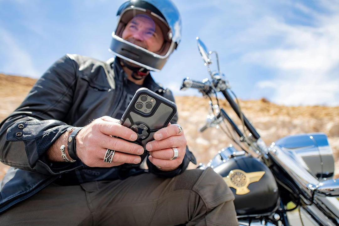 ROKFORM Schutzhülle für iPhone 12, iPhone 12 Pro, magnetisch mit Twist Lock, dünn, stossfest, Crysta