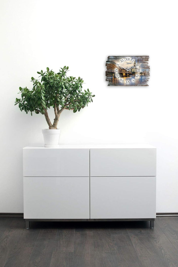 Kreative Feder Köln Skyline Landhaus Shabby Designer Wanduhr Funkuhr aus Holz *Made in Germany leise