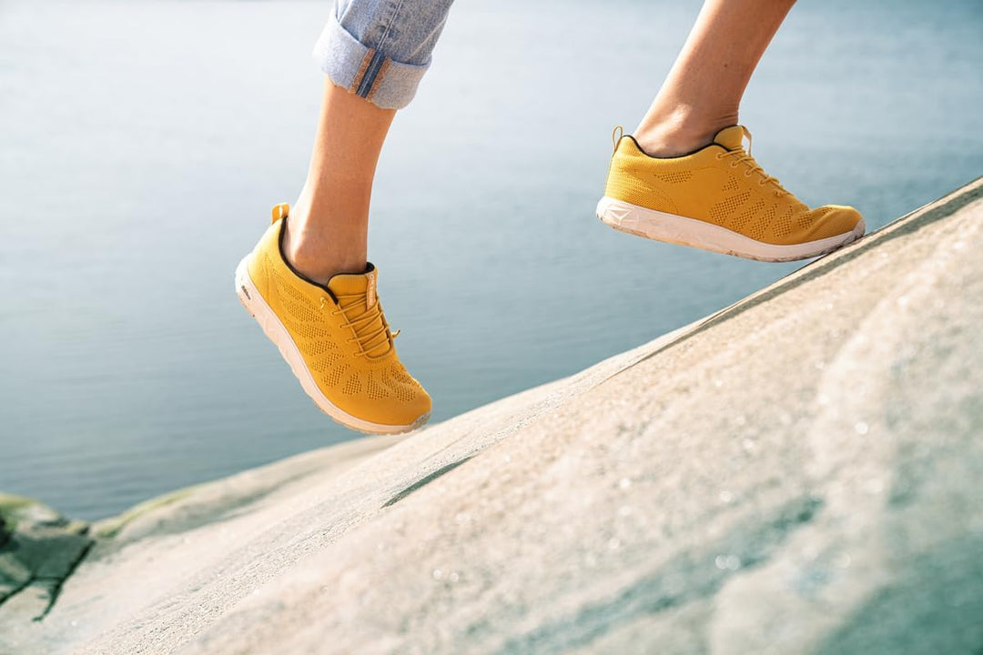 Icebug Eli RB9X nachhaltige, Bequeme Sommer-Sneaker; Damen und Herren 41.5 EU Mustard, 41.5 EU Musta