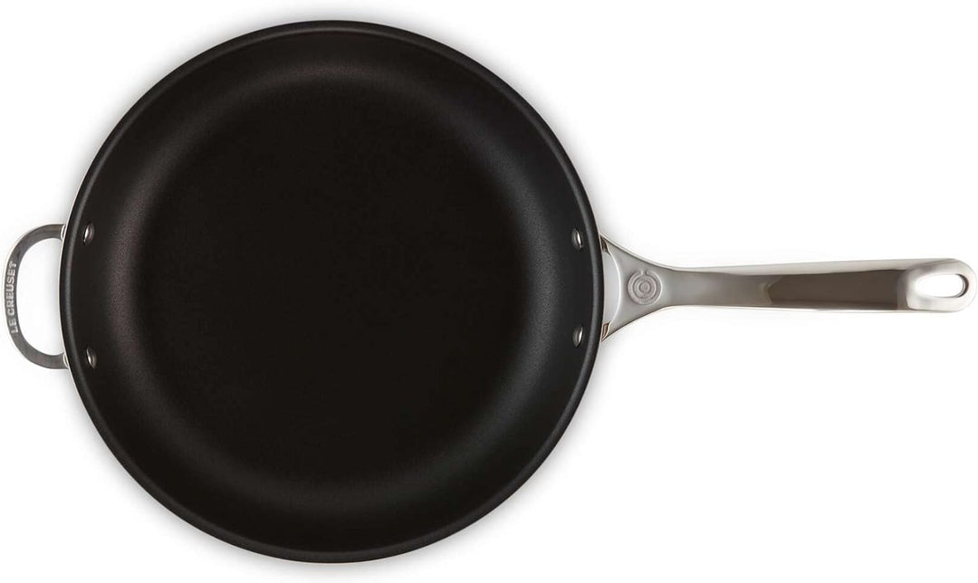 Le Creuset Antihaftbeschichtete Bratpfanne mit Gegengriff aus 3-ply PLUS Edelstahl, 28 cm, 966002280