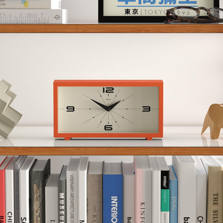JONES CLOCKS® Odeon schreibtischuhr | Modernes rechteckiges Design | Orange | Stilvoller retrolook f