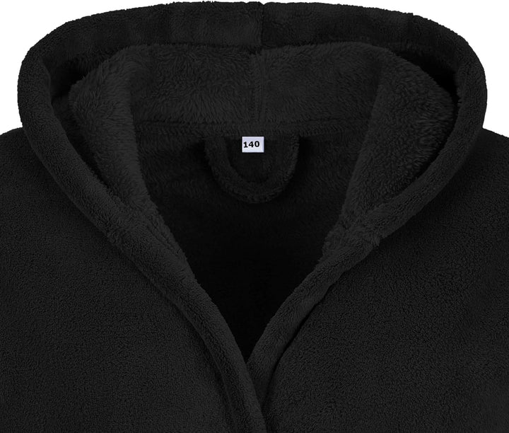 Kinderbademantel Kuschel Soft Fleece mit Kaputze & Taschen Jungen, Mädchen (140, schwarz) Microfaser