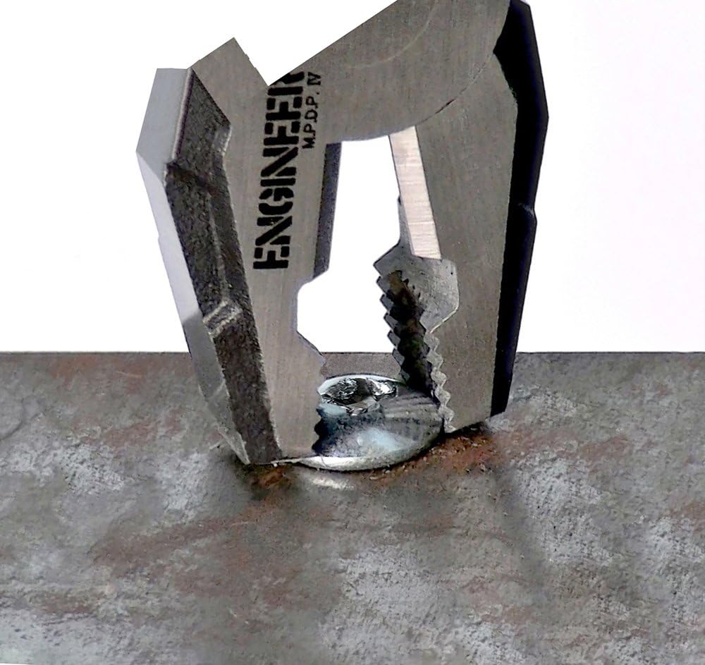 Robuste Kombizange mit vertikalen Rillen zum schnellen Lösen beschädigter Schrauben. Japanische Hers