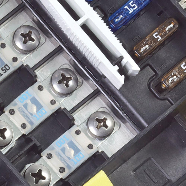 SAFETYHUB 150 Fuse Block