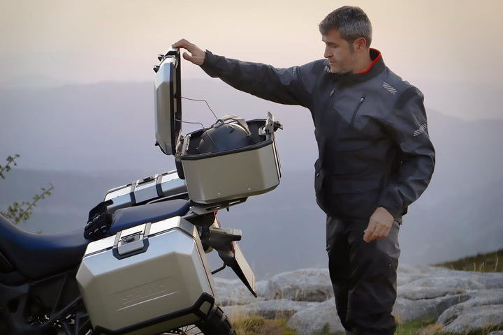 D0tr48100 - heckkoffer oder motorradkoffer aus aluminium tr48 terra, Aluminium