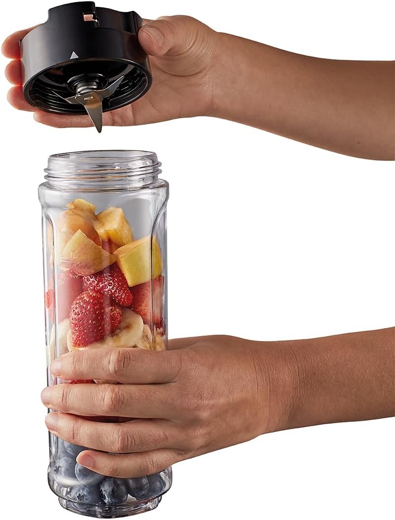 Cloer 6969 Smoothie Maker, Mini Standmixer to go, Milchshakes, Behälter 600 ml, Trinkflasche aus Tri