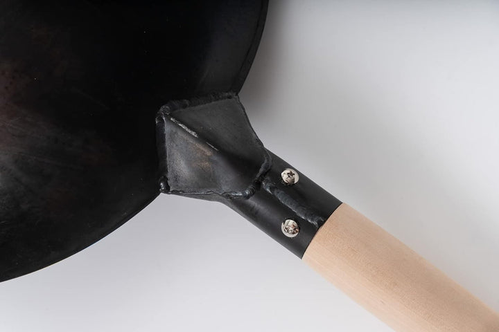 Craft Wok Black13 Wok aus vorgebranntem, handgehämmertem Karbonstahl, mit Holz- und Stahlgriff (33 c