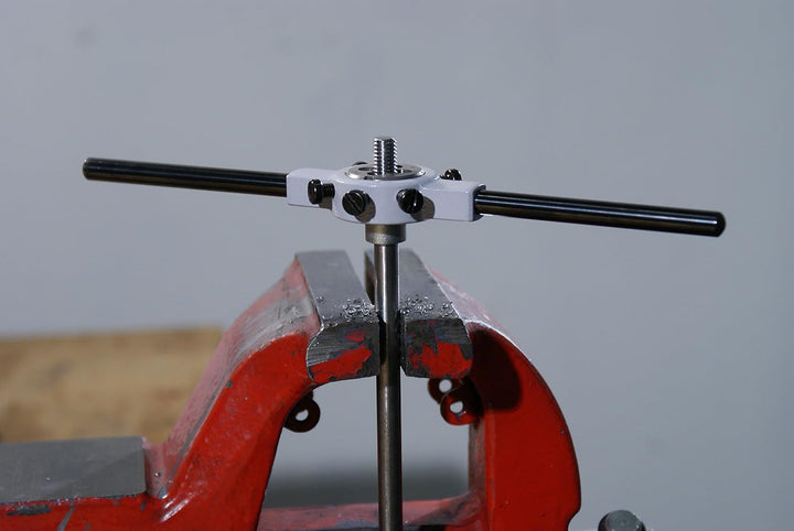 Eventus by Exact 70418 Schneideisensatz 8-teilig M3-M12 HSS mit Schneideisenhalter