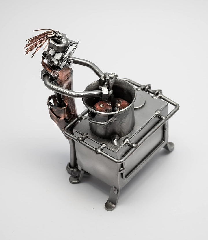 STEEMO Schraubenmännchen Köchin Kochen Küche Geschenk Metall-Kunst Deko 10x6x17 cm