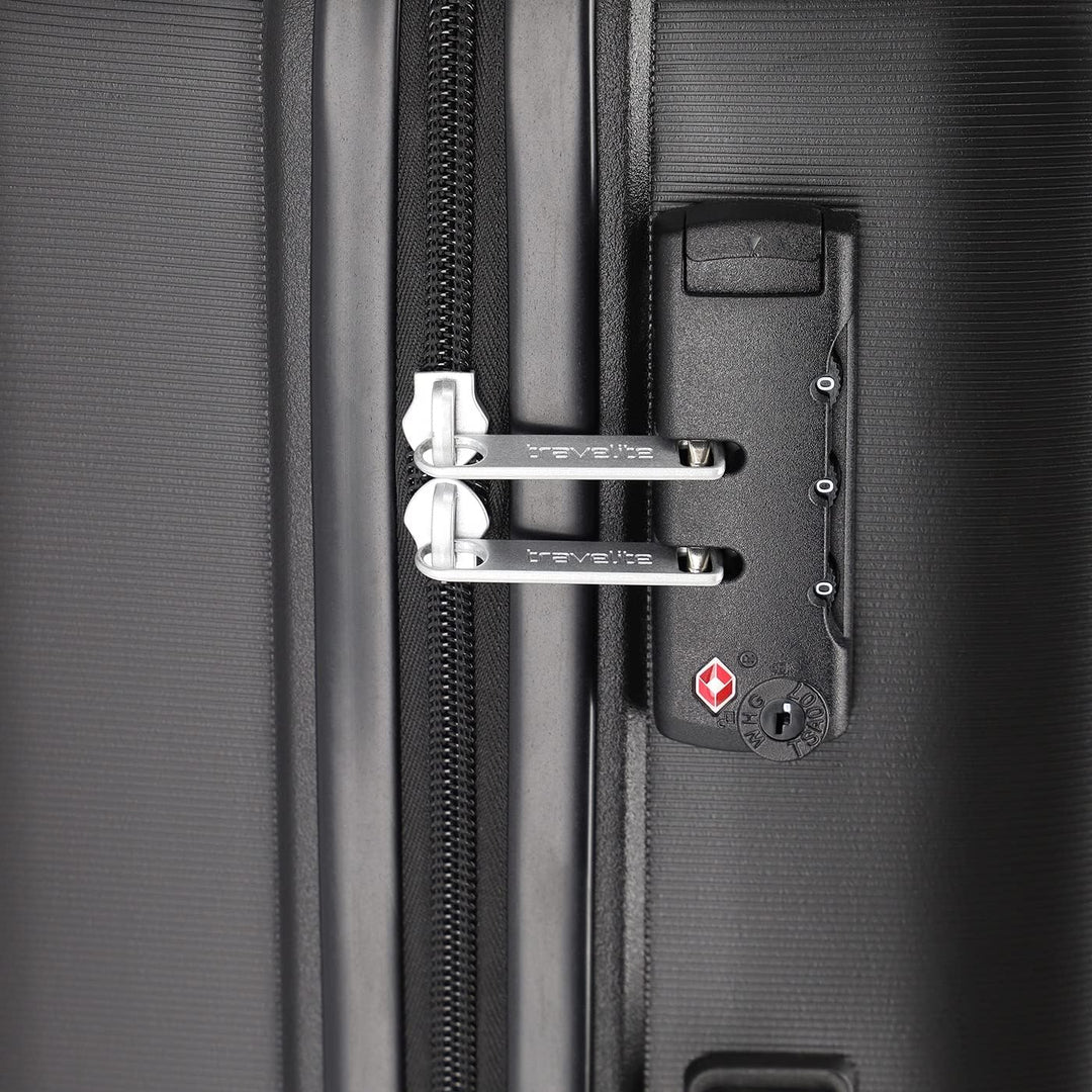 Travelite Vaka - 4-Rollen-Trolley 65 cm M black Schwarz, Schwarz