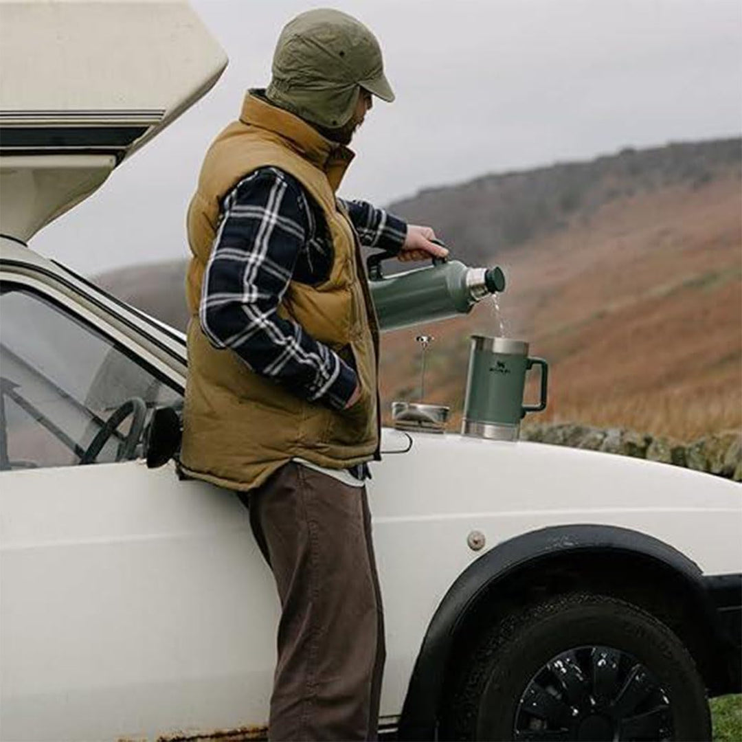 Stanley Classic Legendary Thermosflasche- Thermos Hält 15-48 Stunden Heiss oder Kalt - Edelstahl The