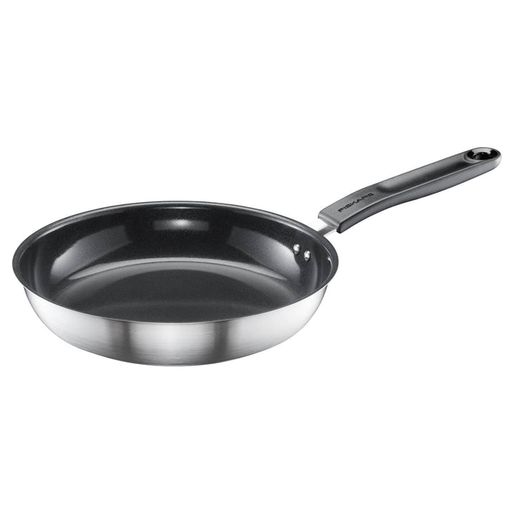 Fiskars Bratpfanne, Ø 24 cm, Beschichtete Pfanne, Für alle Kochfelder geeignet, Recycelter Edelstahl