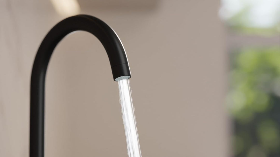 Primagran Wasserhahn Küche Schwarz, Hochdruck Mischbatterie, Spültischarmatur 360° Drehung