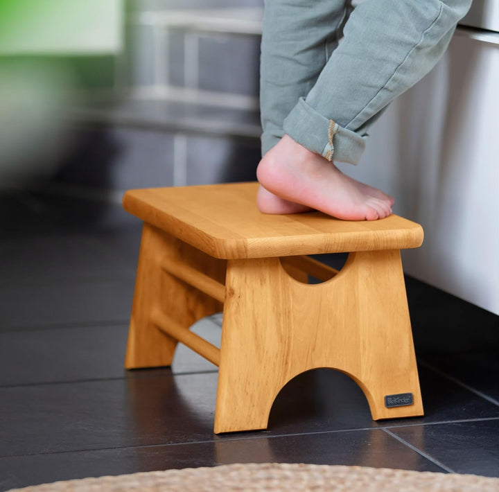 BioKinder Max Tritthocker Schemel Hocker aus Massivholz Erle 34 x 21,5 x 20 cm