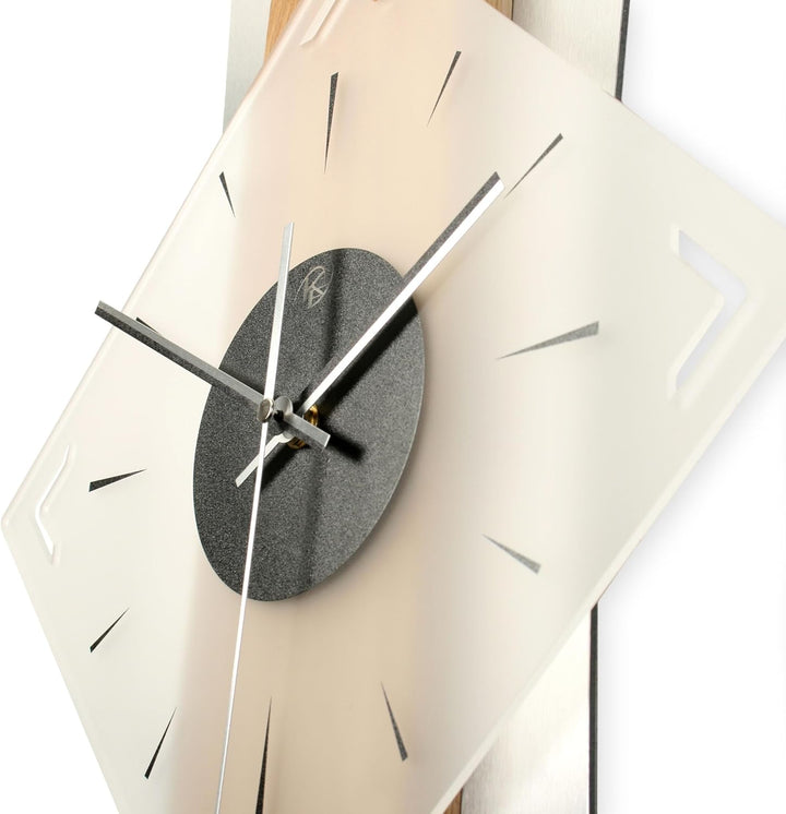Kreative Feder Designer-WANDUHR aus hochwertigem Eichenholz mit modernem Metallic-Look (Eiche, leise