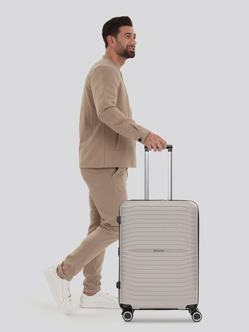 Stratic Shine Koffer & Trolley gross | Ausgestattet mit 4 360° Drehbare Rollen, Kreuzpackgurt, Dehnf