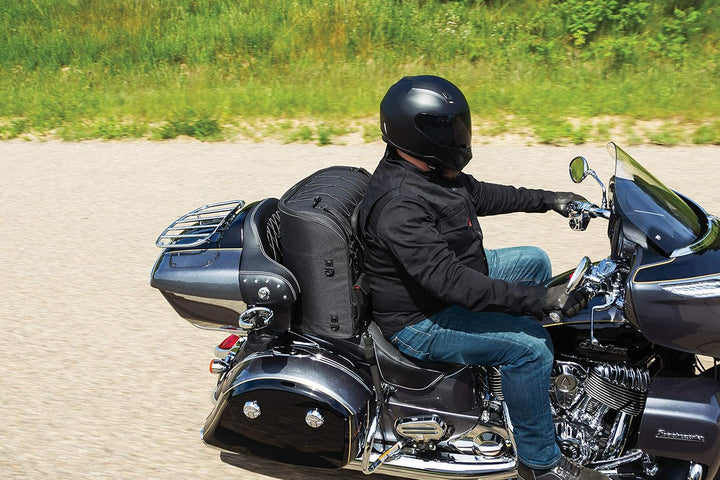 Kuryakyn 5286 Momentum Wanderer Motorrad Reisegepäck: Wetterfeste Tourensatteltasche, schwarz