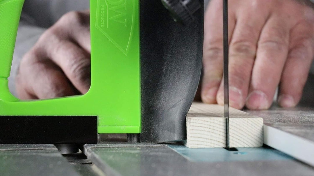 BOW Products GuidePRO GP5 Bandsägenführung – Vertikales Resaw Featherboard für Bandsäge – Sicherheit