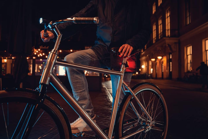 AXA Dwn 30/50 Lux Fahrradlichter – USB aufladbar Dwn 50 Lux Frontlicht, Dwn 50 Lux Frontlicht