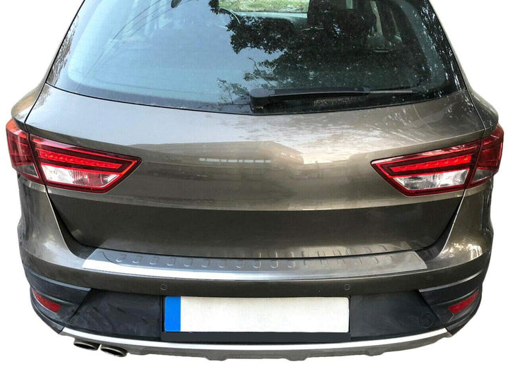 Ladekantenschutz Edelstahl MATT kompatibel für SEAT LEON ST KOMBI | ab 2014 | mit Abkantung | premiu