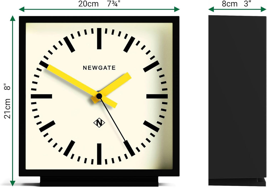 NEWGATE® Amp Schreibtisch Uhr | Quadratische bahnhofsuhr Design | Schwarzes gehäuse mit gelben zeige