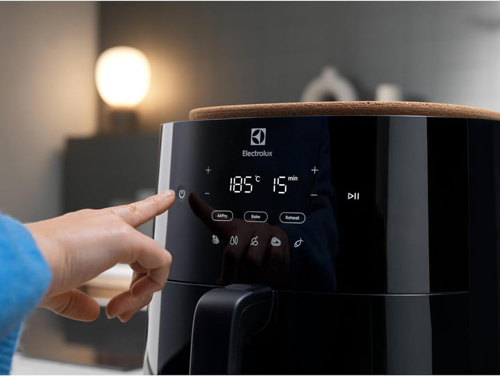 Electrolux Airfryer Serie 700 EAF5B, Braten, Grillen oder Backen, gesünderes frittiertes Essen koche