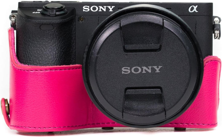 MegaGear Sony Alpha A6500 (up to 16-70mm Objektiv) Ever Ready Leder Kamera-Case mit Trageriemen und