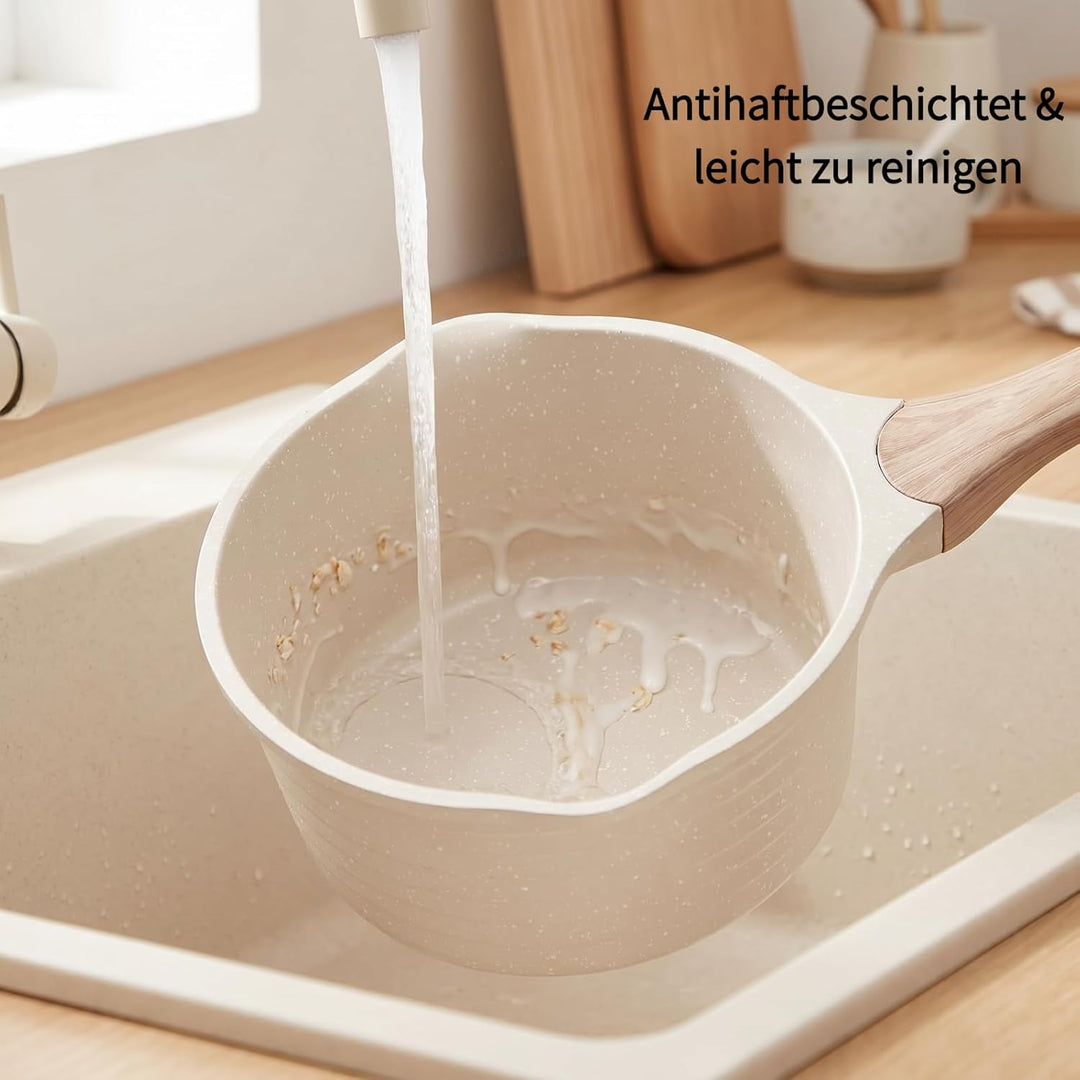 JEETEE Kochtopf 20 cm, 2.4L Kochtöpfe mit Deckel, Milchtopf Mit Hitzebeständigem Griff und Ausguss,