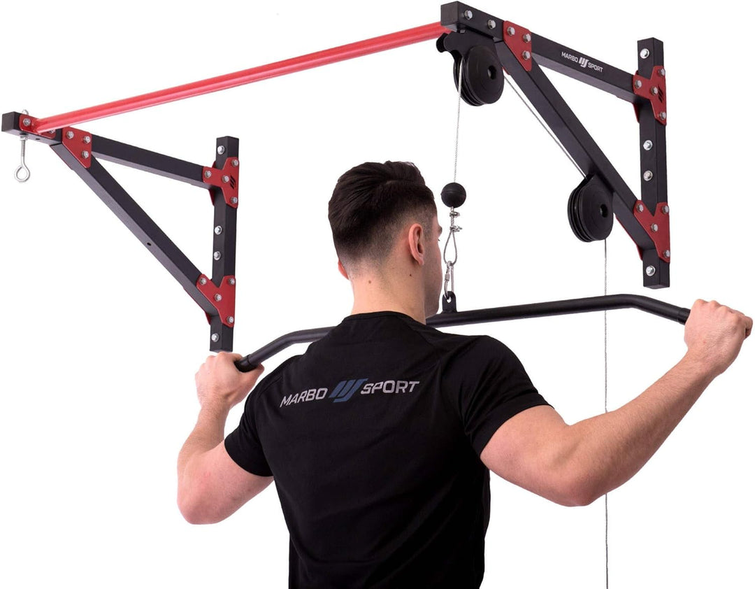 Marbo Sport multifunktionale Klimmzugstange mit Wandbefestigung, Latzug und Boxsackhalterung (3in1)