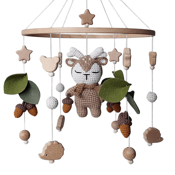 Handgemachtes Baby Mobile mit gehäkeltem Reh – Wald Babyzimmer Deko mit Holzperlen, Filzblättern & E