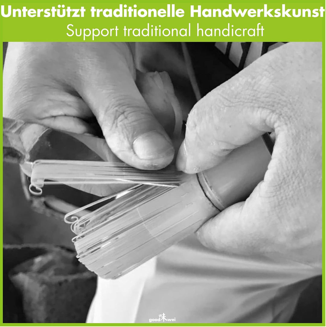 Goodwei Matcha Latte Set mit hochwertiger Matchaschale aus Keramik mit Ausgiesser, Matchabesen und B