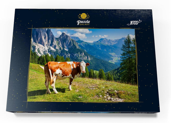 Kuh grast auf Einer Alpenwiese in den Dolomiten - Premium 1000 Teile Puzzle - MyPuzzle Sonderkollekt