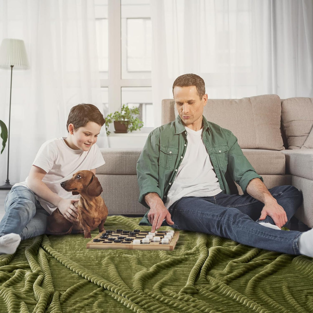 MIULEE Kuscheldecke Fleecedecke Flanell Decke Pompoms Einfarbig Wohndecken Couchdecke Flauschig Über