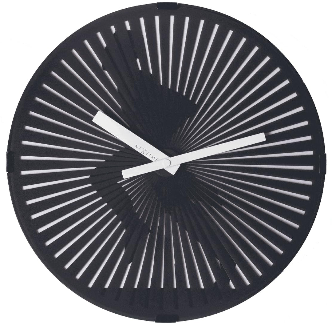 NeXtime Designer Wanduhr Running Man, mit optischer Illusion - Mann joggt, ø 30,5 cm